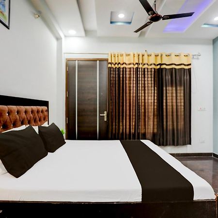 נוידה Hotel O Grand Epic Inn מראה חיצוני תמונה
