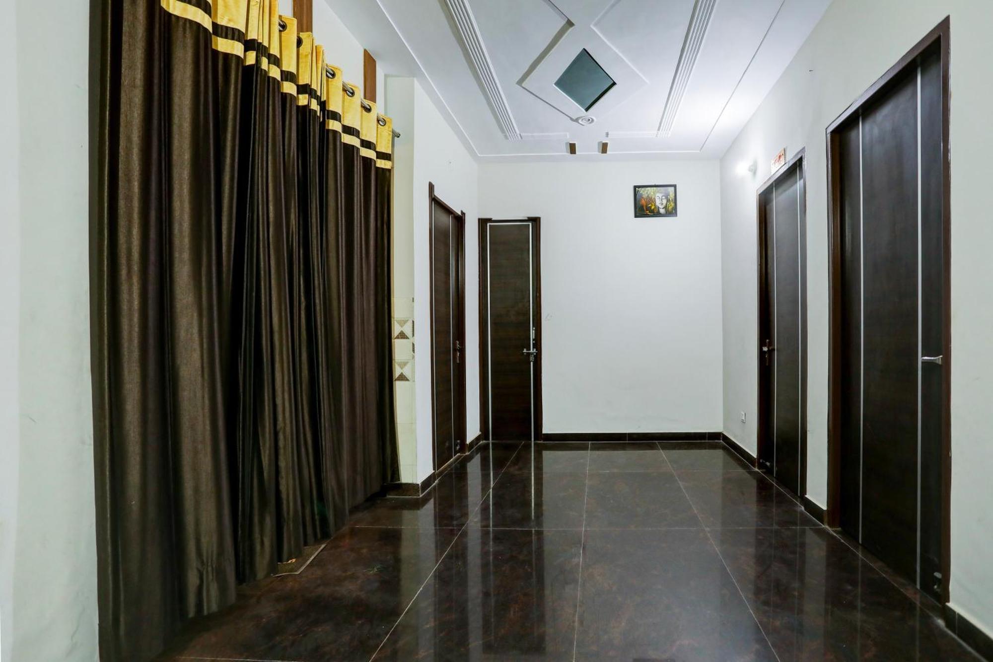 נוידה Hotel O Grand Epic Inn מראה חיצוני תמונה