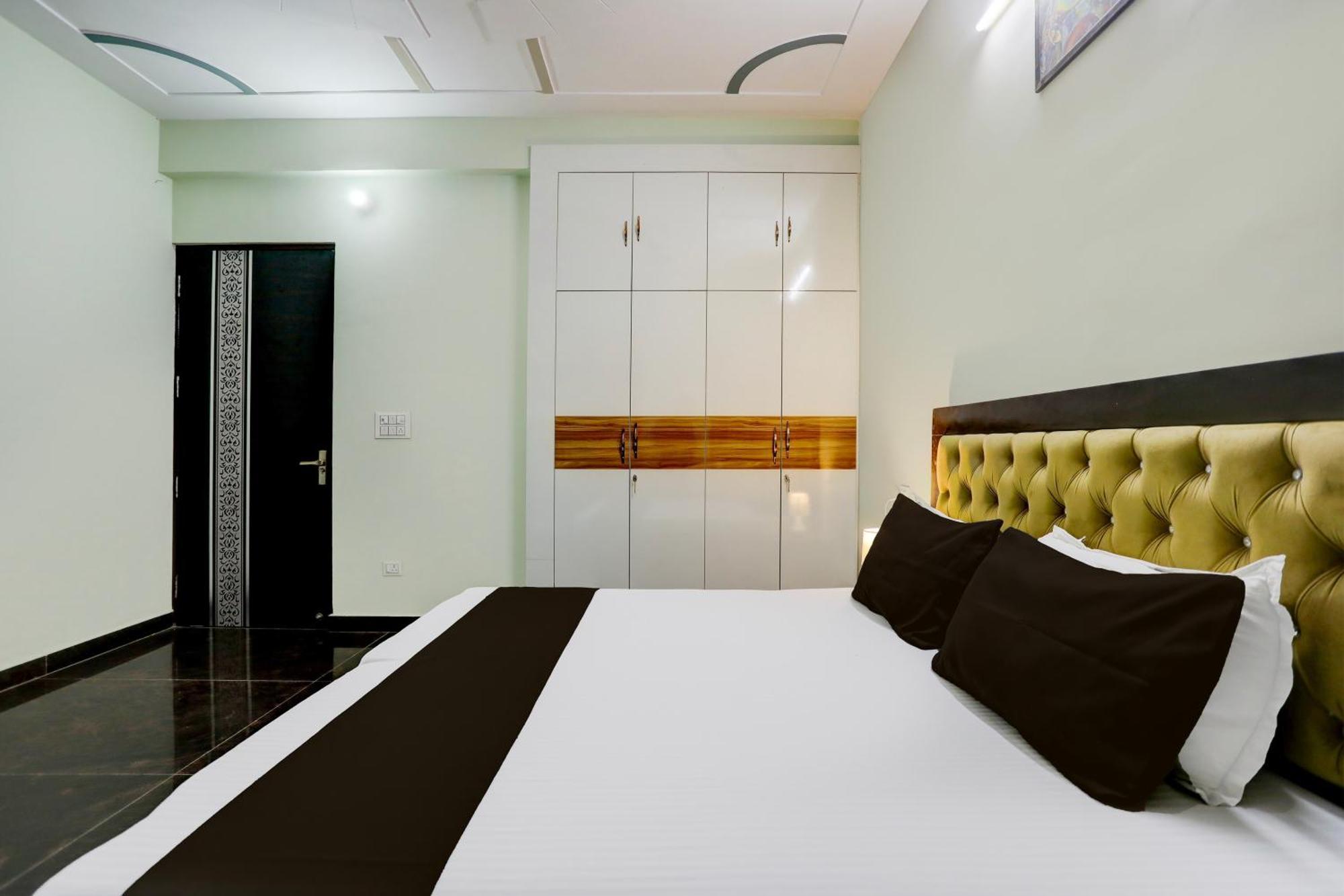 נוידה Hotel O Grand Epic Inn מראה חיצוני תמונה