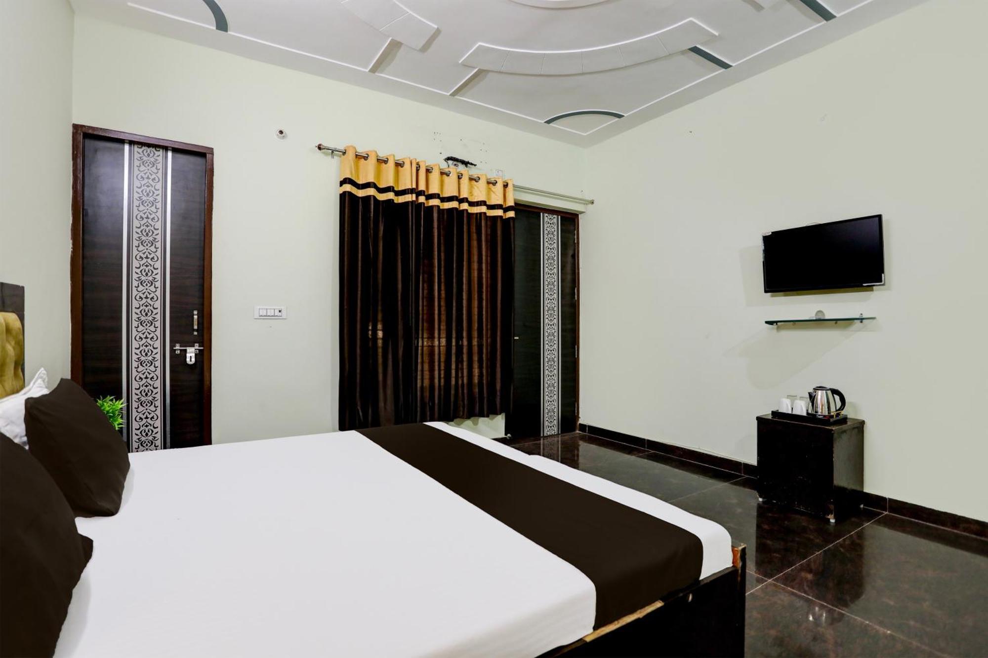 נוידה Hotel O Grand Epic Inn מראה חיצוני תמונה